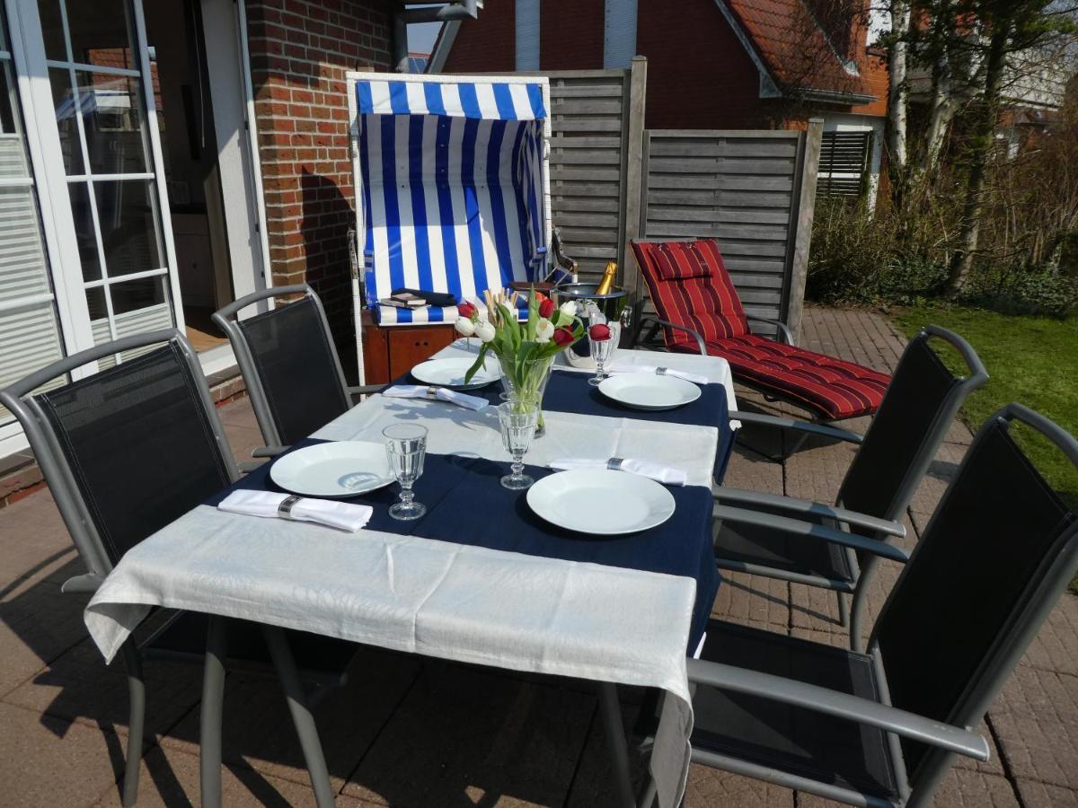 Deck 2& Deck 4 Ferienwohnungen In Sandstrandnaehe Busum Exterior photo